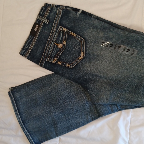 Thread Market Dark Wash Denim Jeans Wide Leg FLARE 18 - Picture 2 of 9